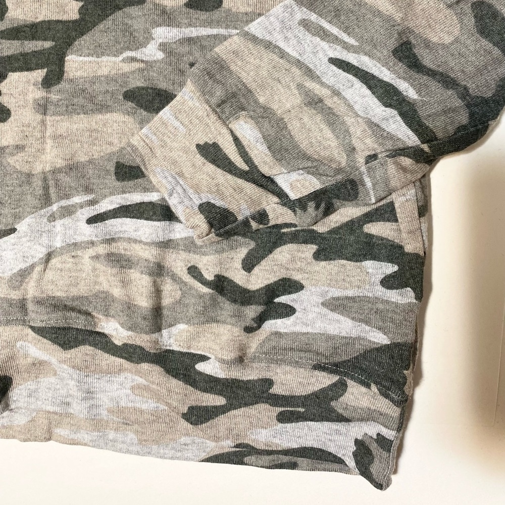 Sundry Camo Pullover Sweatshirt - Picture 5 of 9